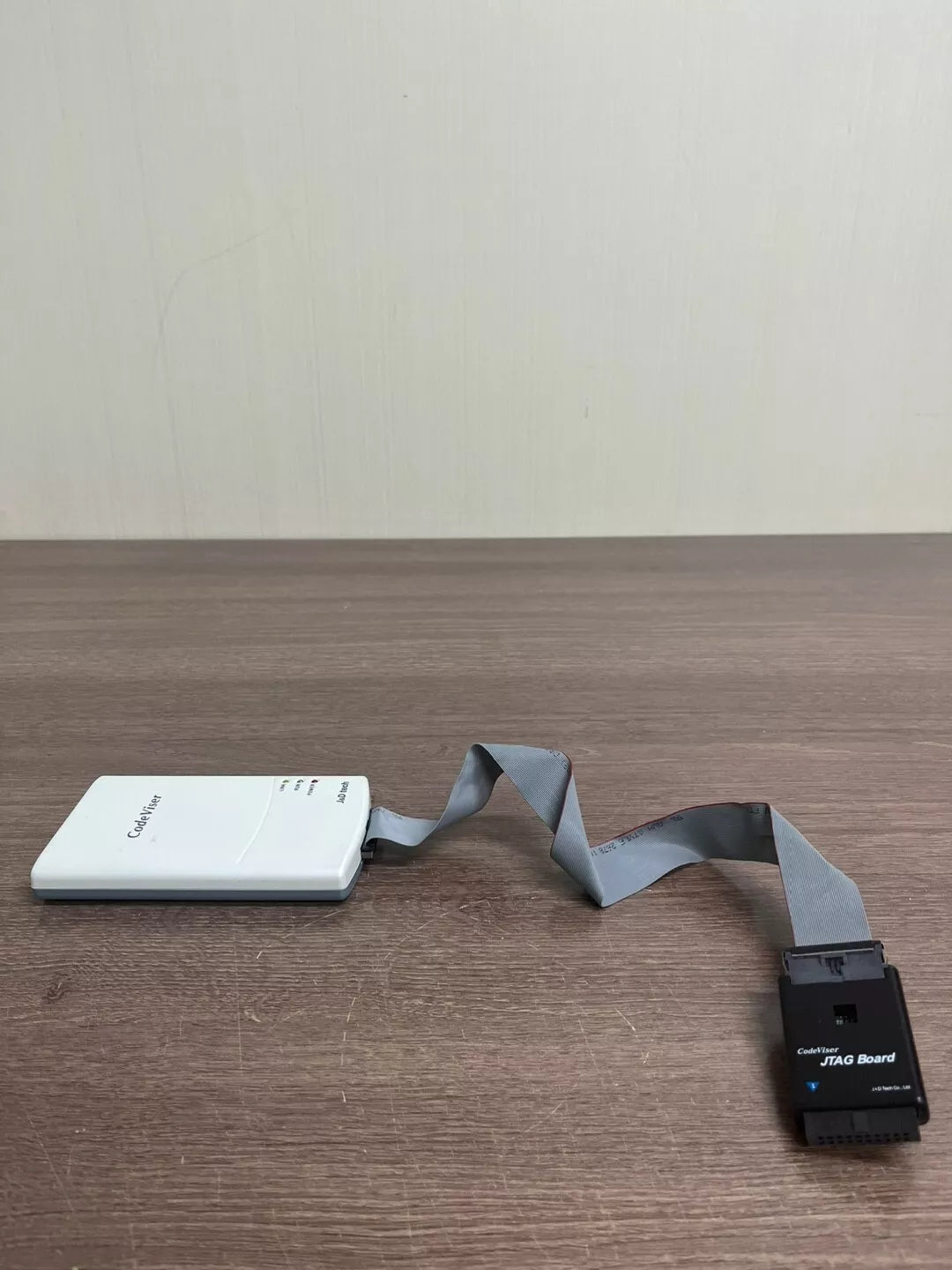 J&D TECH Code Viser: ARM7/9/11 Cortex-A, Untested (2299)