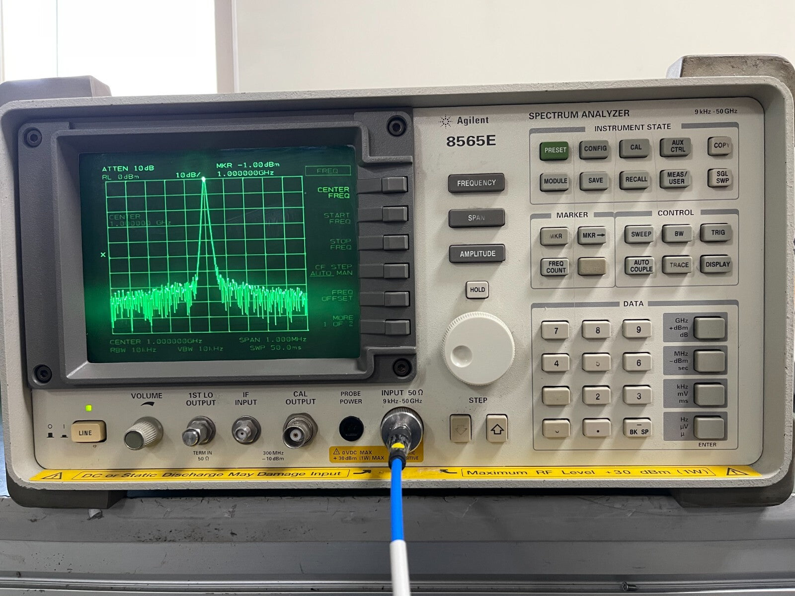 Agilent Keysight 8565E 9KHz - 50GHz Spectrum Analyzer w/ 85620A module_1393
