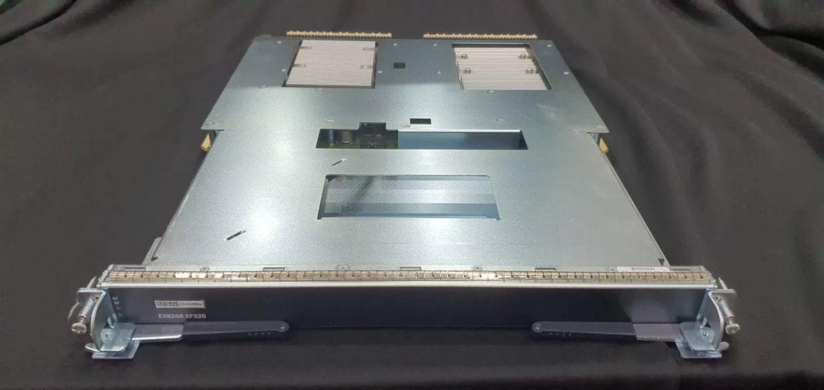 NOB Juniper Networks EX8208-SF320-S Plug-in Module