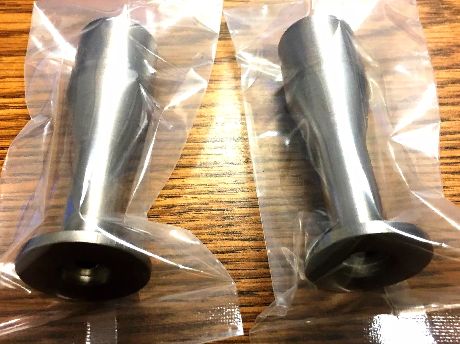 Leybold-Heraeus 16209 Pirani Vacuum Gauge with 9-Pin Connectors