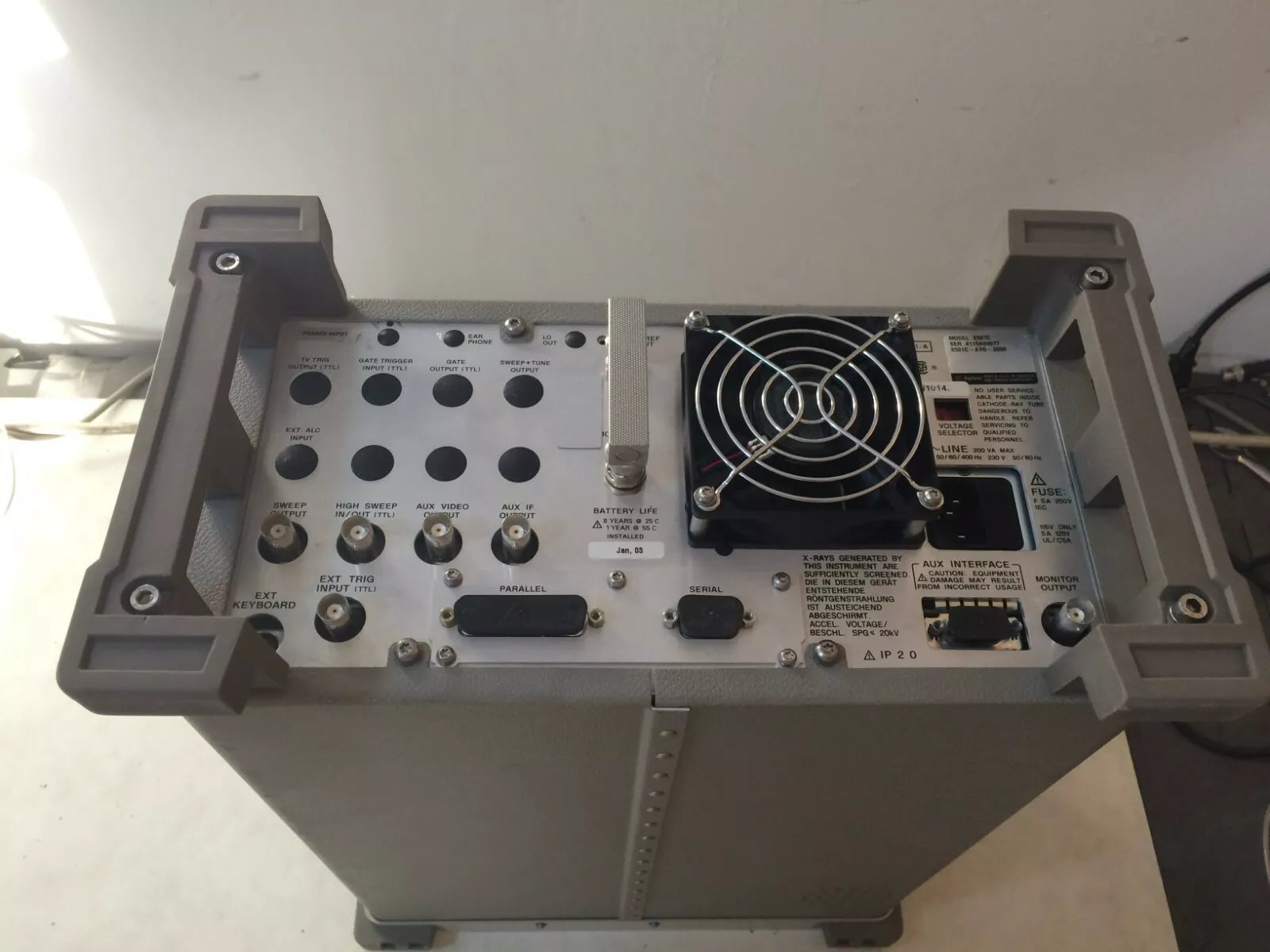 HP Agilent Keysight 8591C Cable TV Analyzer 1.8 GHz Opt 4, 101, 105, 102, 43