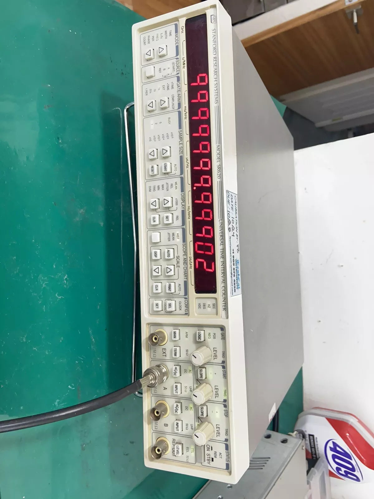 SRS Stanford Research SR620 12 Digit Frequency Counter 1.3 GHz 25 ps with Opt 01