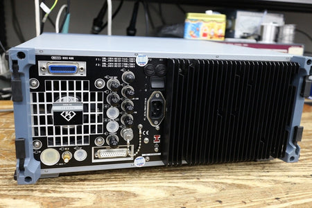 Rohde&Schwartz SMHU 0.1-4320MHz Signal Generator