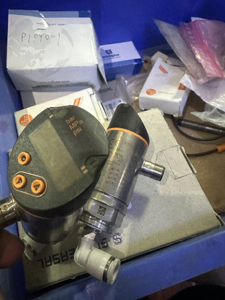 ifm PN7093 Proximity Sensor with M30 Threaded Barrel