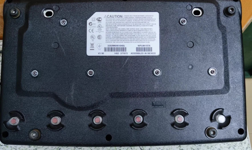 1pcs MOTOROLA Walkie-talkie Six-Link Smart Charger WPLN4197A