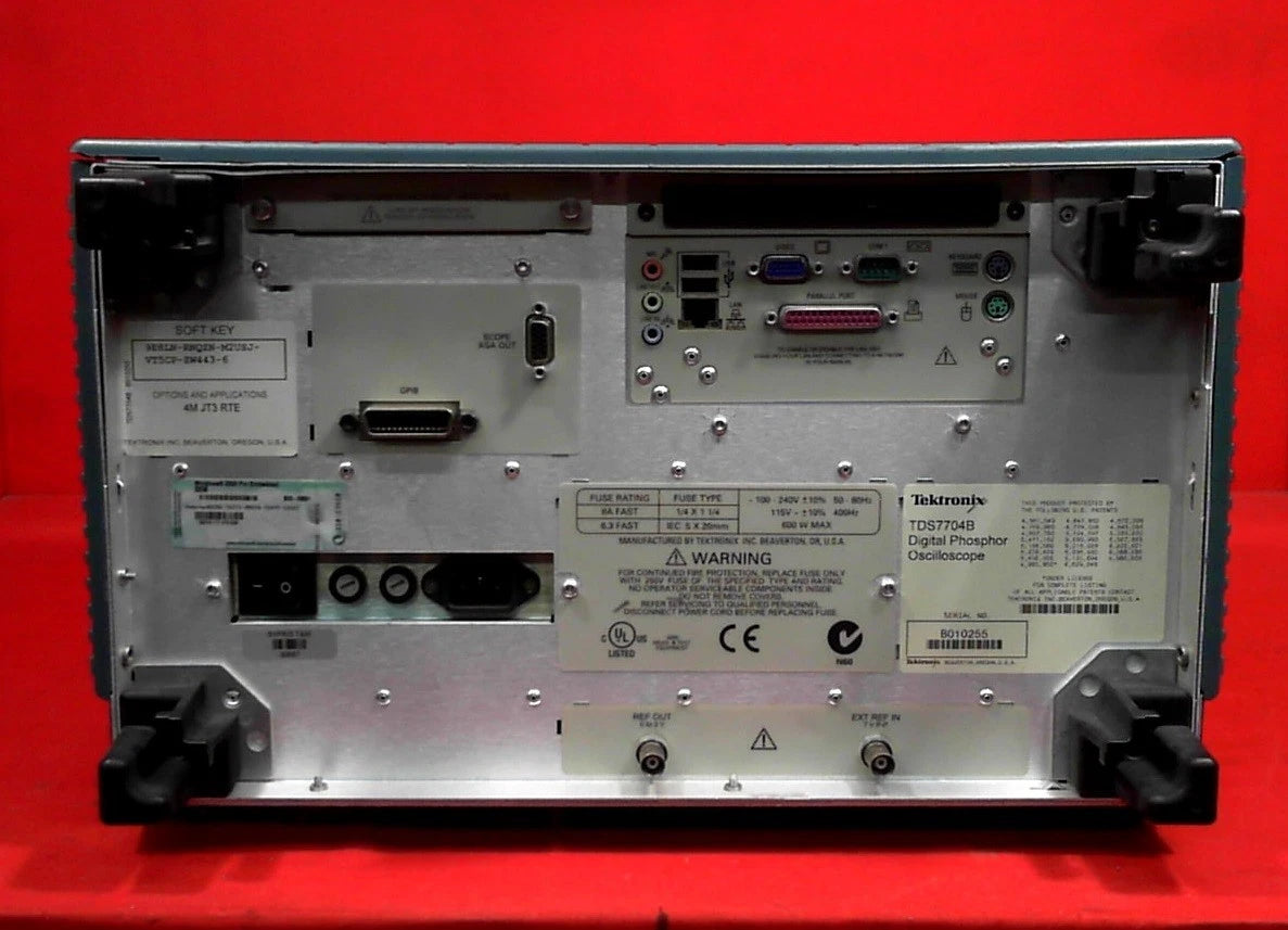 Tektronix TDS7704B Digital Sampling Oscilloscope, 7 GHz B010255
