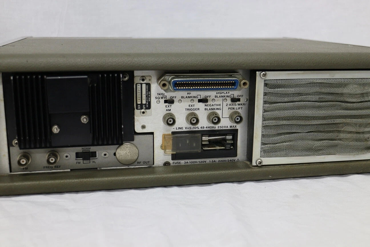 HP 8620C 86260B 10-15.5GHz >+10dBm Sweep Generator