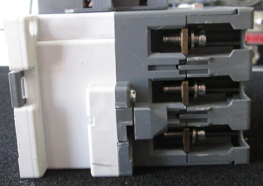 AF75-30 RT 3 Phase Contactor