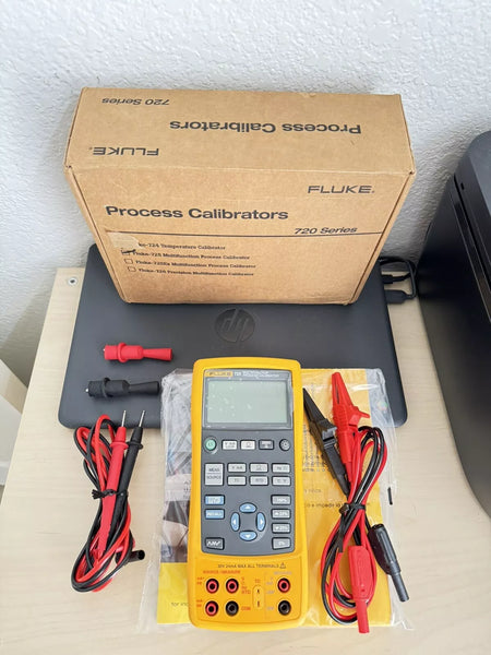 FLUKE 725 Multifunction Process Calibrator with Factory Box - Excellent Condition