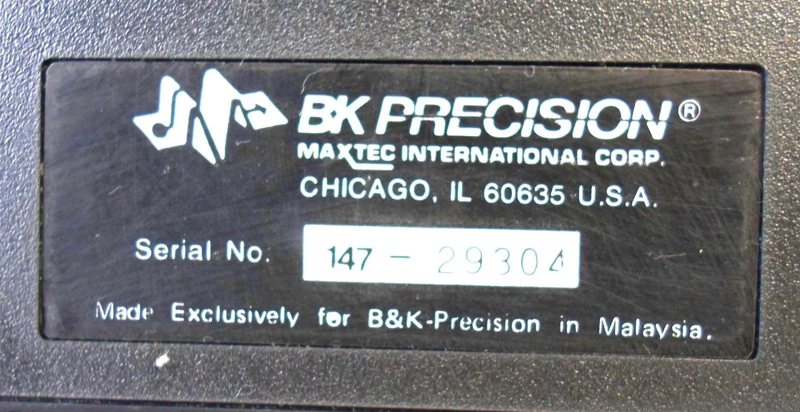 BK Precision 3011B Multimeter - Professional Electronic Testing Tool