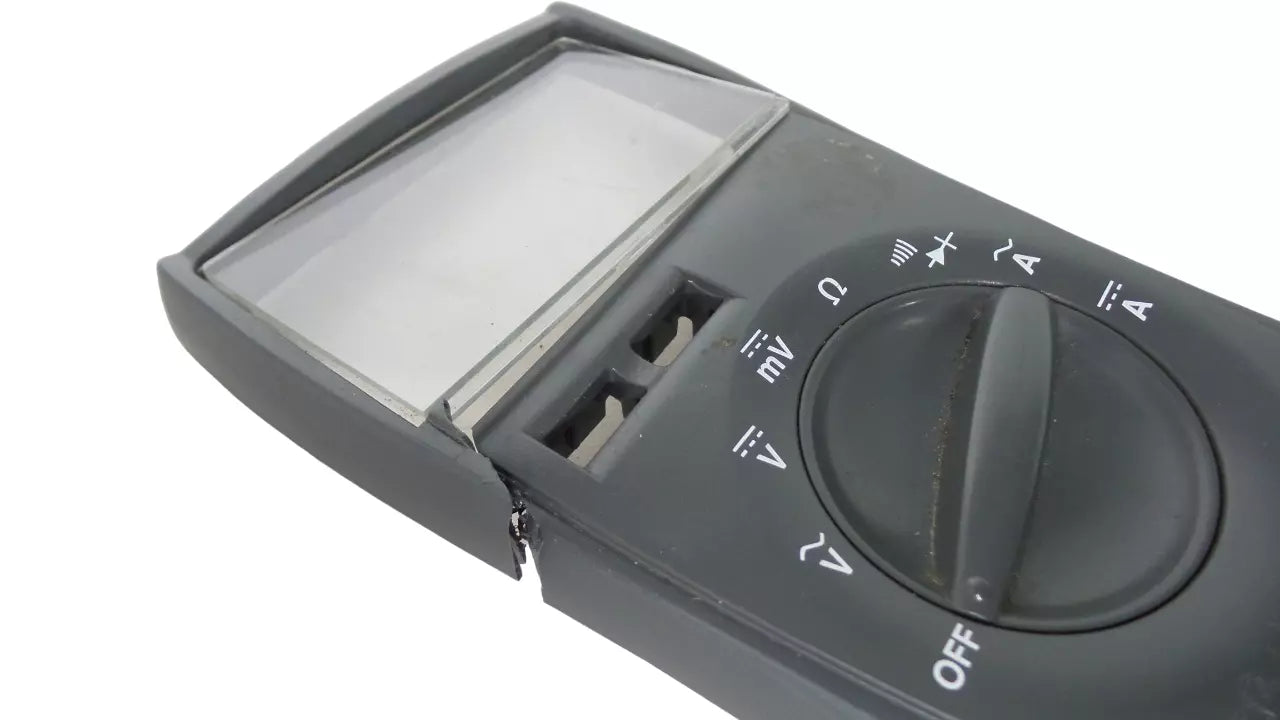 Fluke 77III Digital Multimeter Tester - Reliable Testing Tool