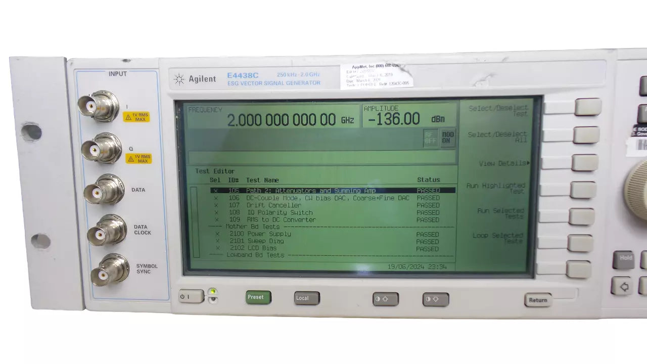 Agilent E4438C ESG Vector Signal Generator 250kHz-3.0GHz