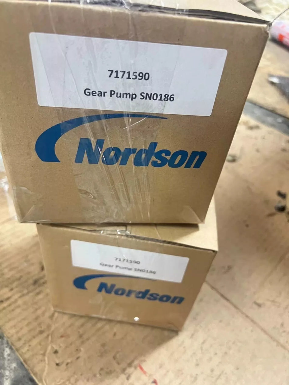 1PCS New Nordson 7171590 high-precision gear pump