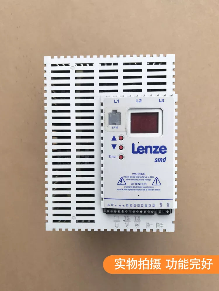 1PC Used Lenze Inverter ESMD113L4TXA Three-phase 400V