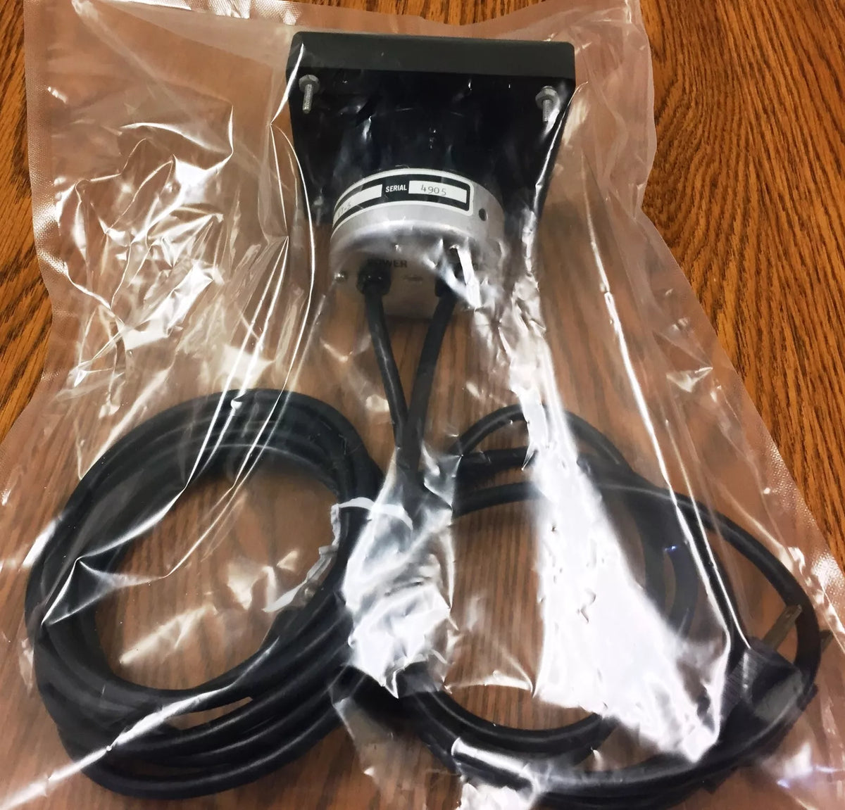 Teledyne Hastings VT-5 Analog Vacuum Gauge Controller with 8' Power & Gauge Cables