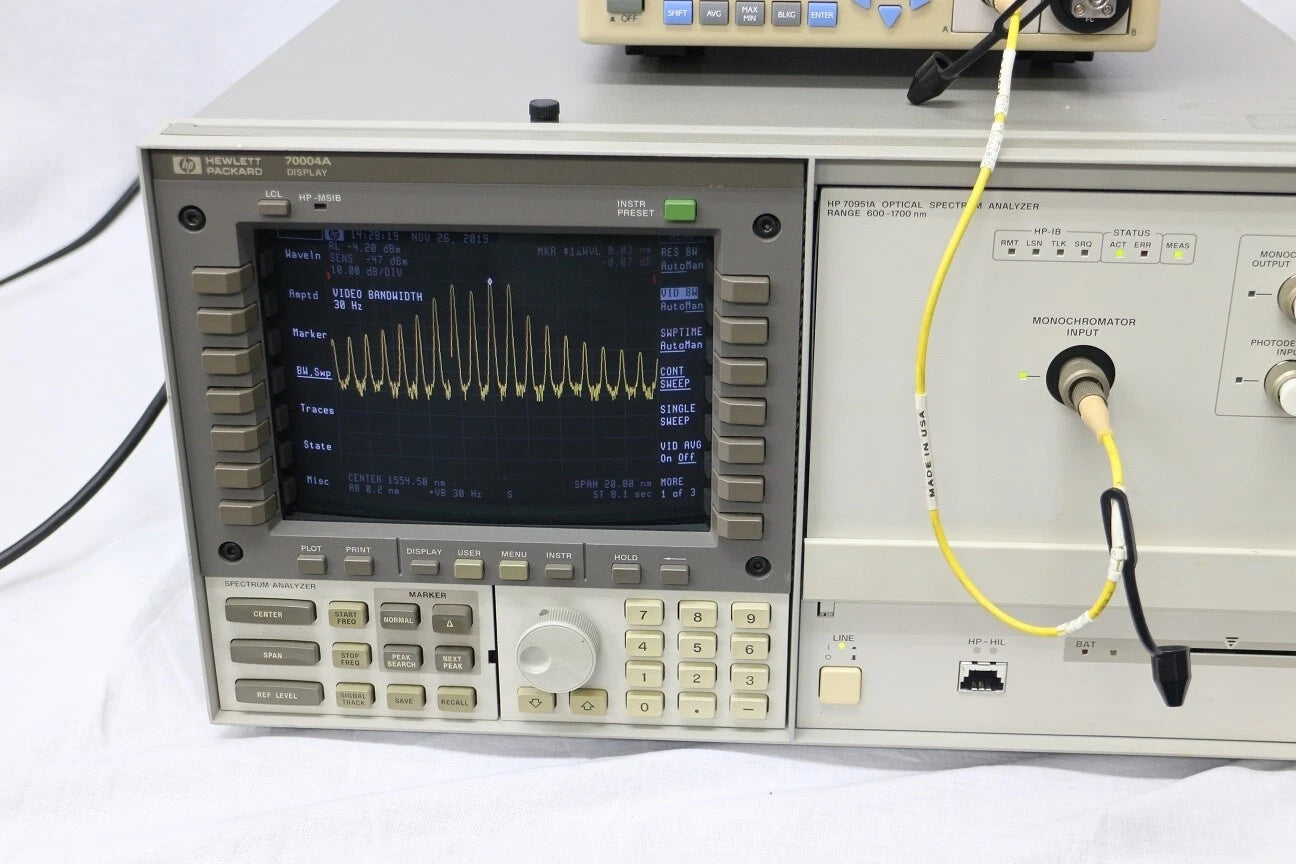 HP 70951A /001 600-1700nm Optical Spectrum Analyzer