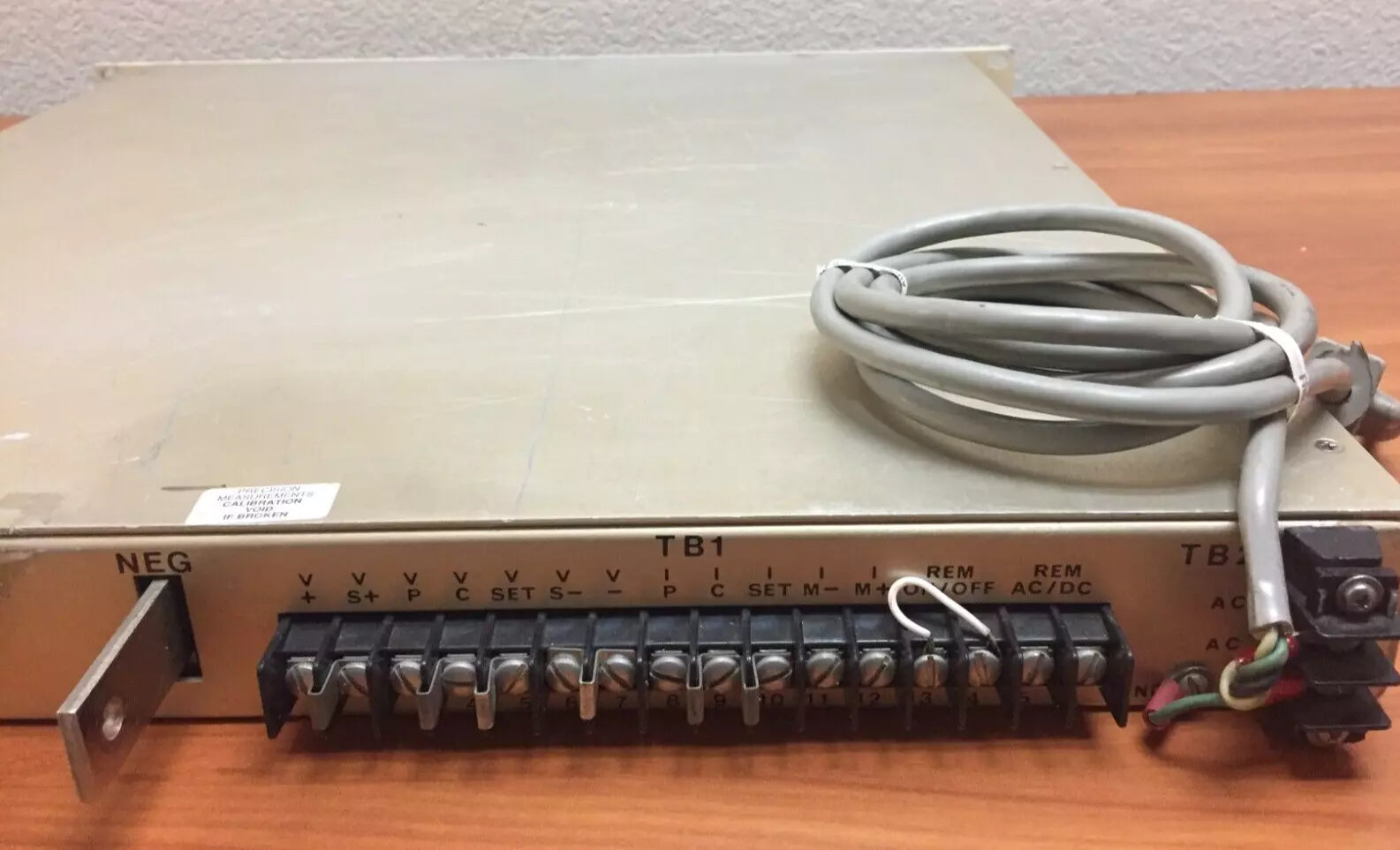 Power Ten 3300D-4025 DC Power Supply 115V 60Hz