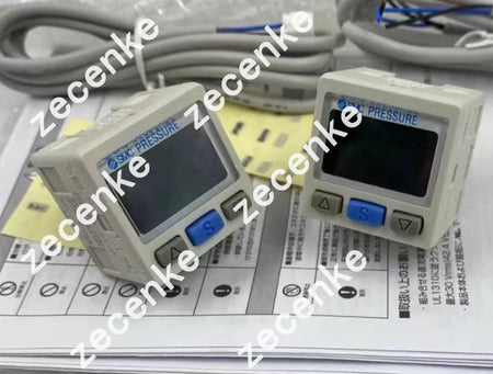 1PC NEW SMC Digital Display Pressure Switch ZSE40A-C4-T