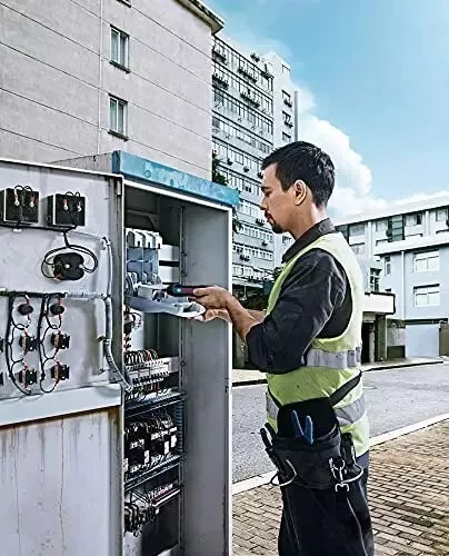 Bosch GO 2.0 Professional Cordless Screwdriver Kit