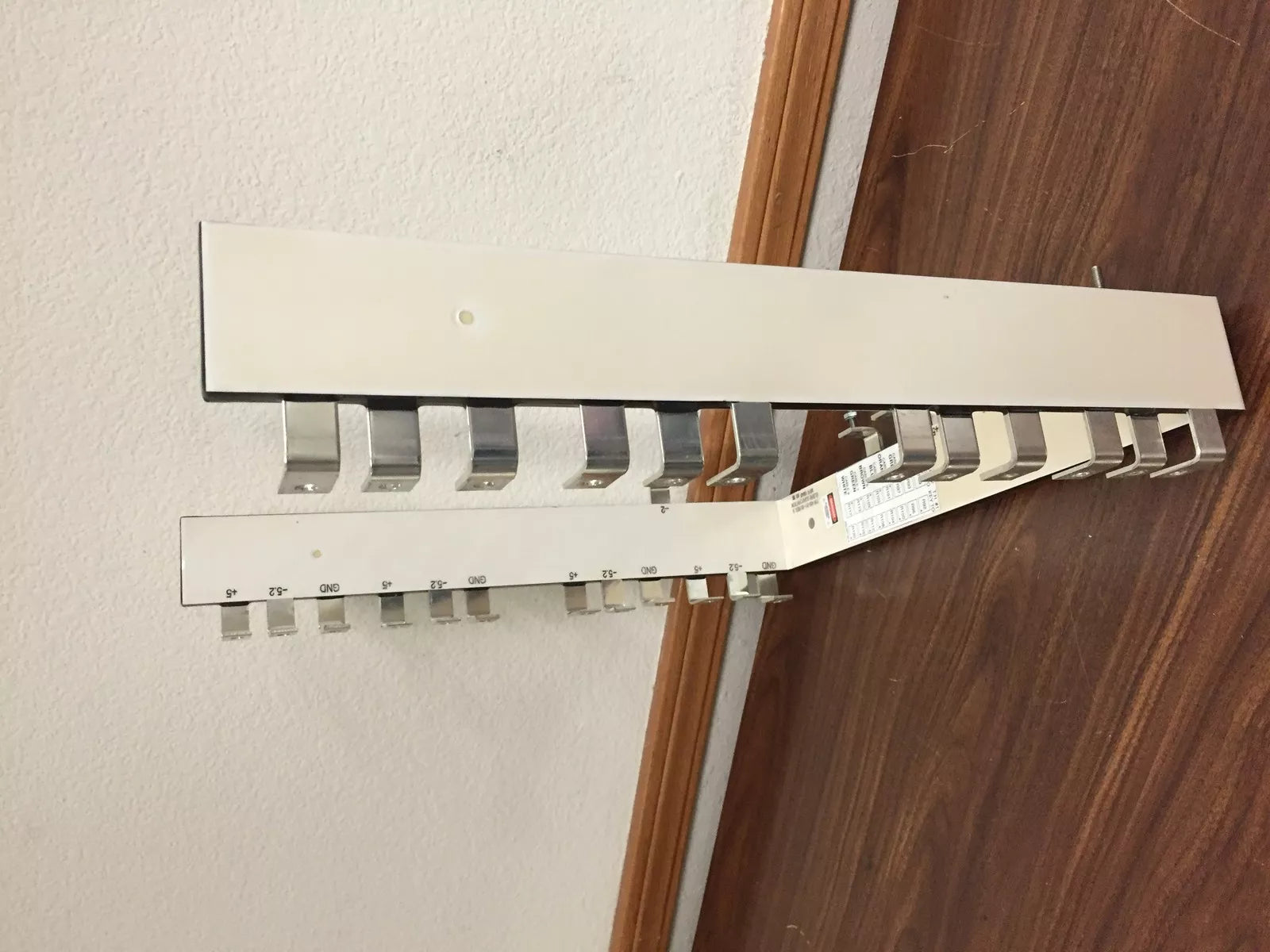 Eldre Corp P/N 465-211-00 Bus Bar for Electrical Wiring Connections