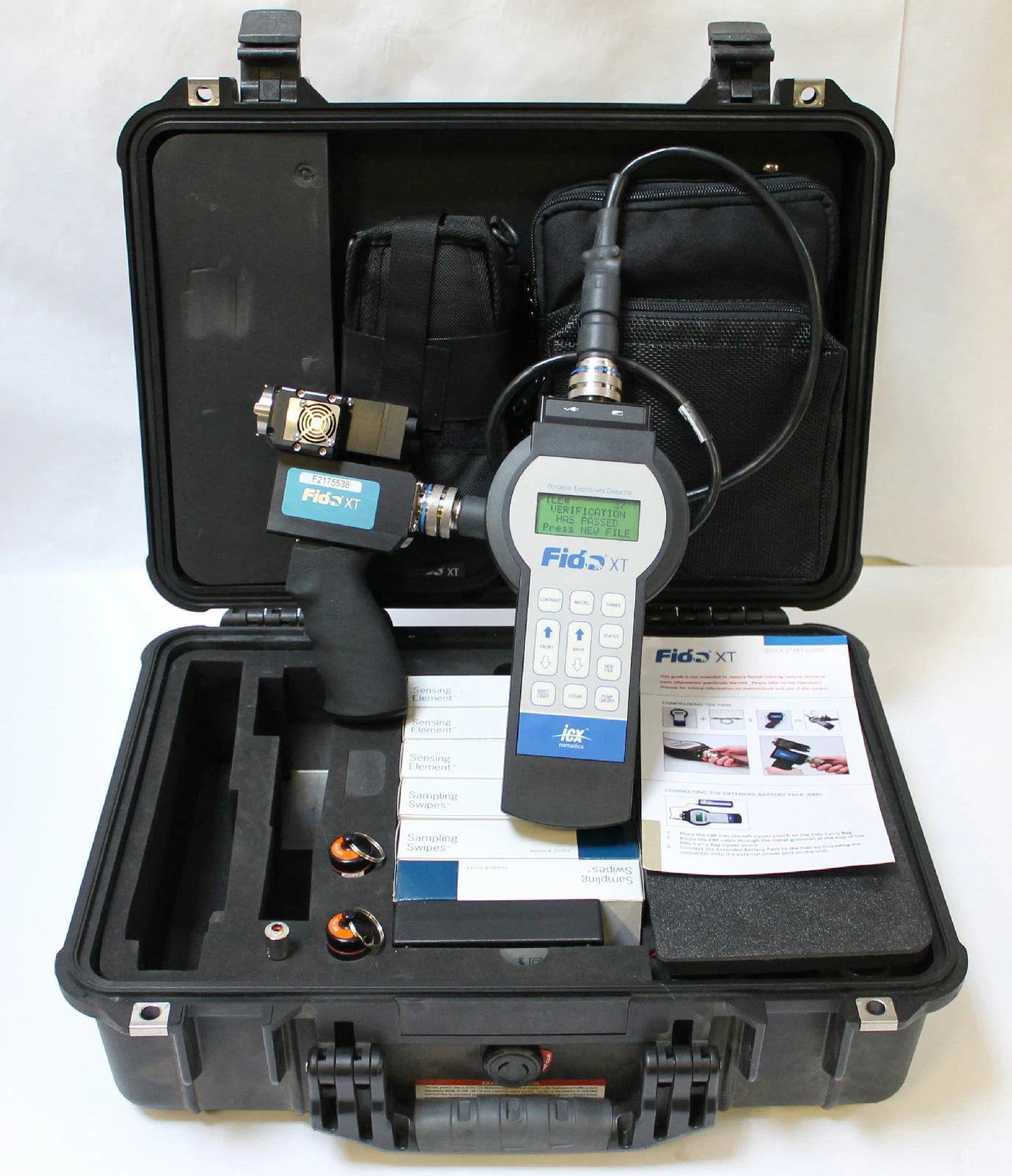 Flir Fido XT Portable Explosives Detector w/ Multiple Accessories