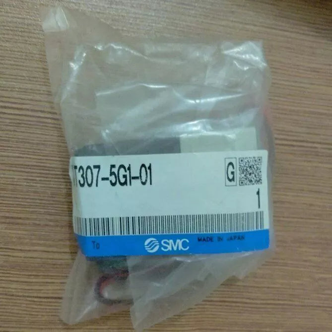 SMC VT307-5G1-01 Solenoid Valve VT3075G101 for Expedited Shipping