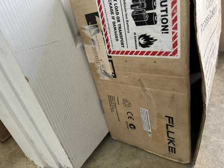 Fluke 754 Documenting Process Calibrator with HART Communication