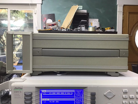 HP Agilent 5352B Microwave Frequency Counter 10 MHz - 43 GHz Calibrated