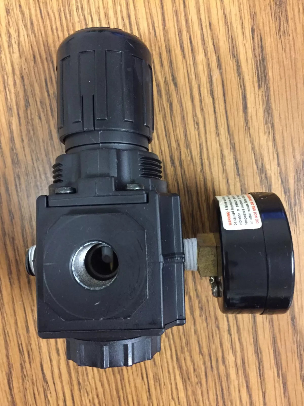Norgren R73G-3AK-RMG Pressure Regulator with 18-013-209 1-1/2 Pressure Gauge