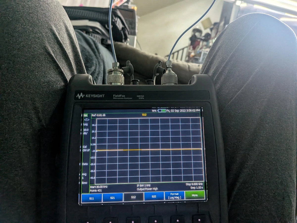 Keysight Agilent VNA Vector Network Spectrum Analyzer Fieldfox N9915A Cald 9 Ghz
