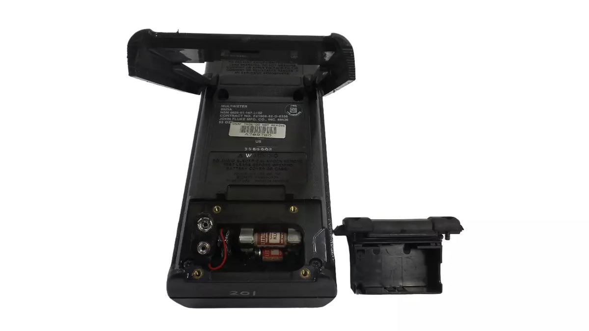 Fluke 8025A Multimeter with Advanced Measurement Capabilities