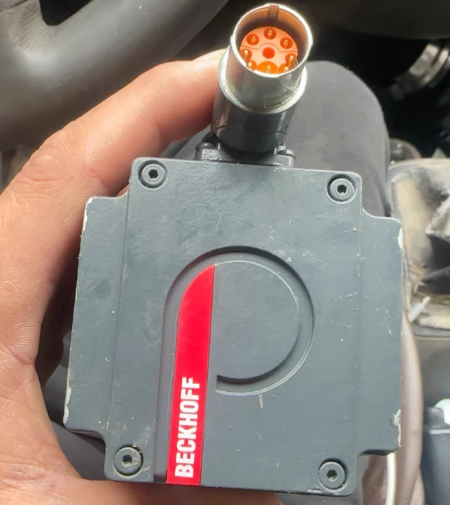 1pcs Beckhoff AM8031-0CH1-00<wbr/>00 Servo Motor