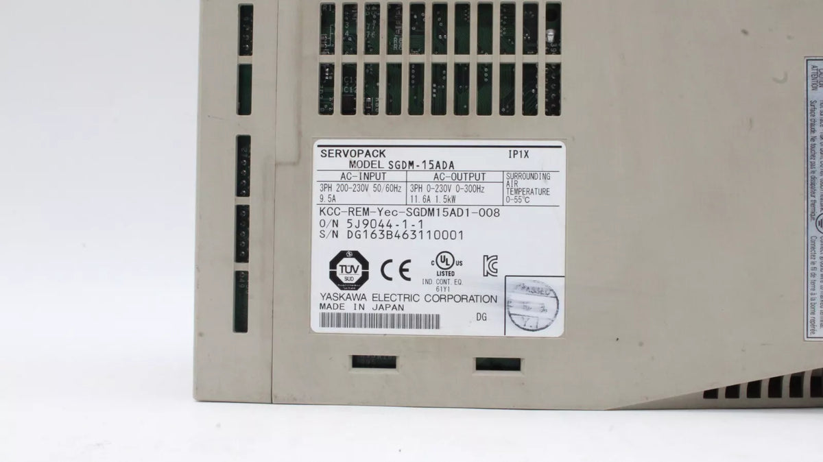 YASKAWA SGDM-15ADA AC Servo Drive 1.5KW 3-Phase 2HP SIGMA SERIES