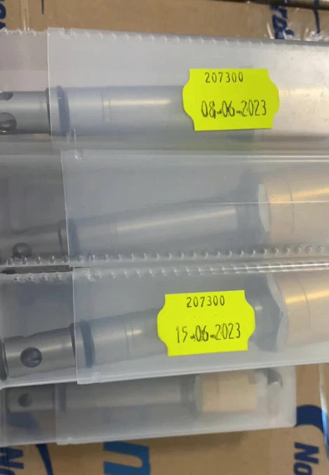 1pcs 207300 Nordson 207300 Pneumatic Reflux Valve 207300