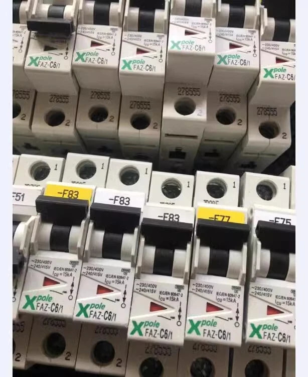 15pcs x MOELLER 6A FAZ-C6/1 Circuit Breaker for Industrial Use