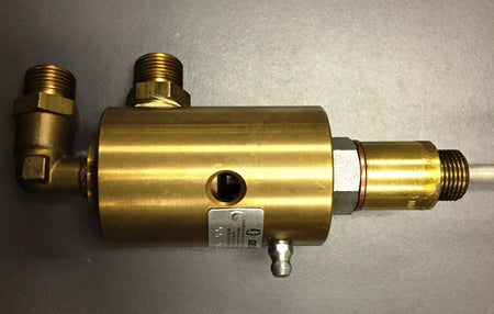 Deublin P/N: 55-958-094 Rotary Union 3/8” BSP RH with Nuts and Bolts Installed