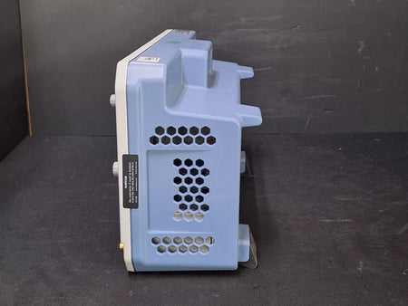 R&S RTB2004 Oscilloscope 4CH 300MHz 2.5GSa/s Opt. B243 Z1 (2202)