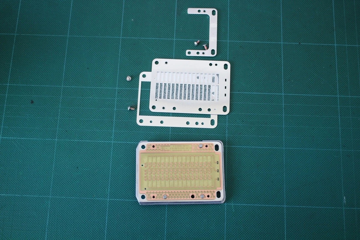 Non ARPA7603FT WR10 waveguide Phased array antenna