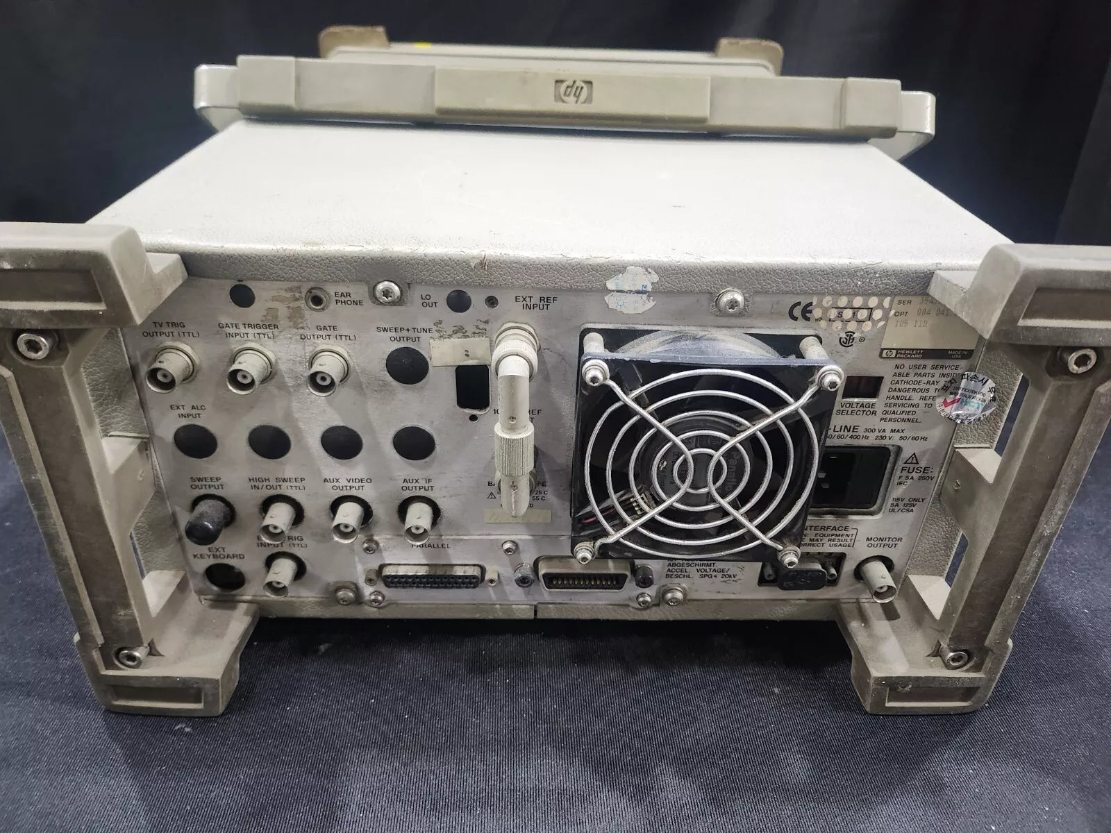 HP 8594E Spectrum Analyzer 2.9GHz As-Is (354)