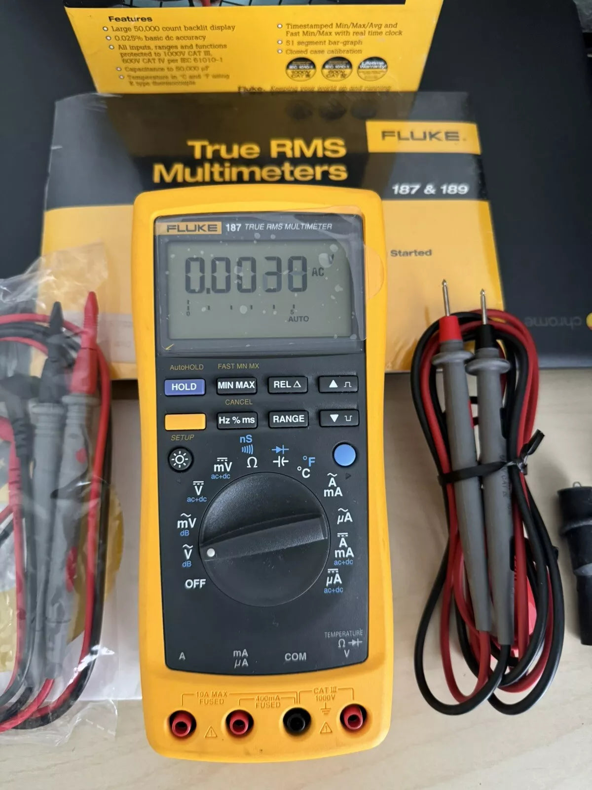 Fluke 187 True RMS Multi Meter with Leads & Calibration Certificate