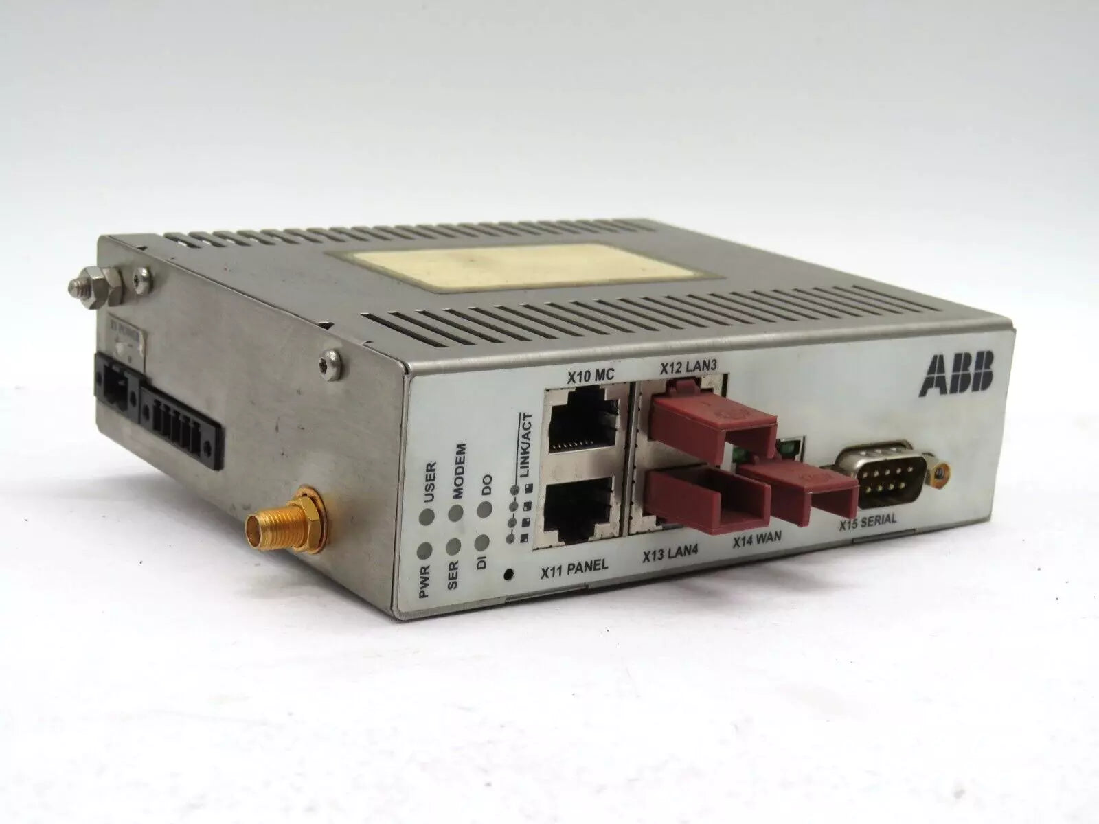 ABB 3HAC030439-001 DSQC 680 Remote Service Box for IRC5 Compact Controller