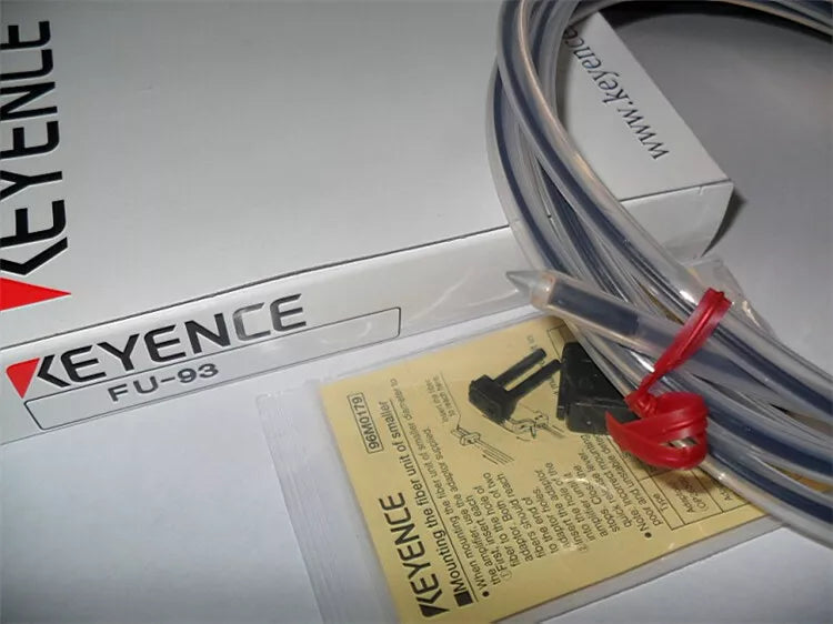 KEYENCE FU-93 Fiber Optic Sensor - 1PC, FU93 Model, Free Shipping