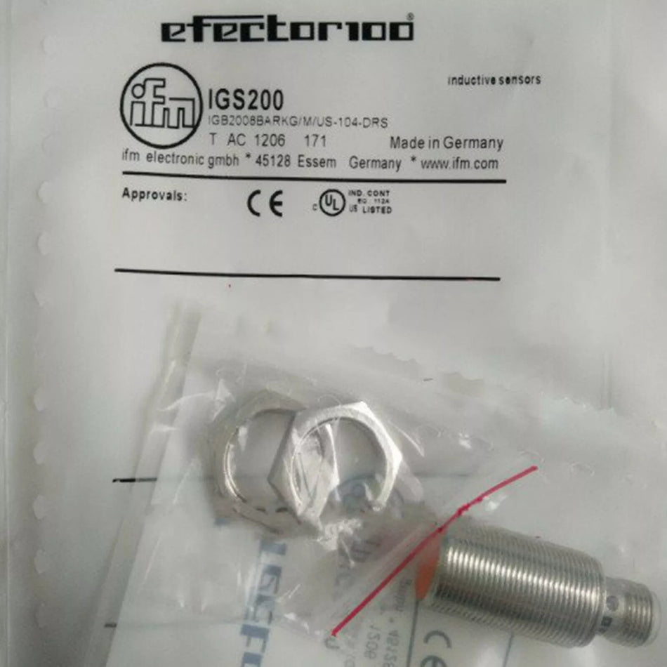 1PC IFM IGS200 IGS200 Proximity Switch Sensor New Expedited Shipping