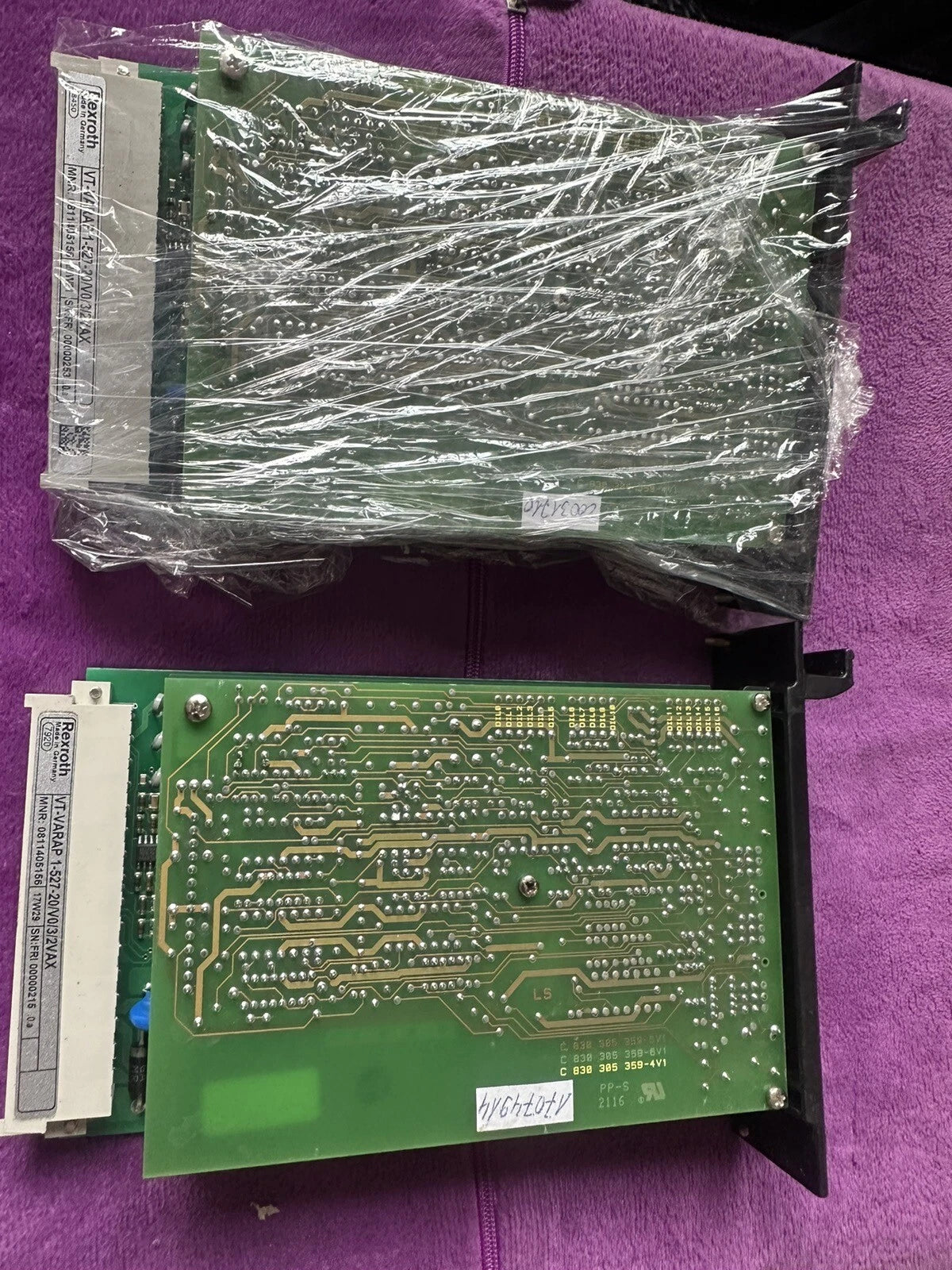 Rexroth VT-VARAP 1-527-20/V0/3/2VAX Amplifier Board 0811405156
