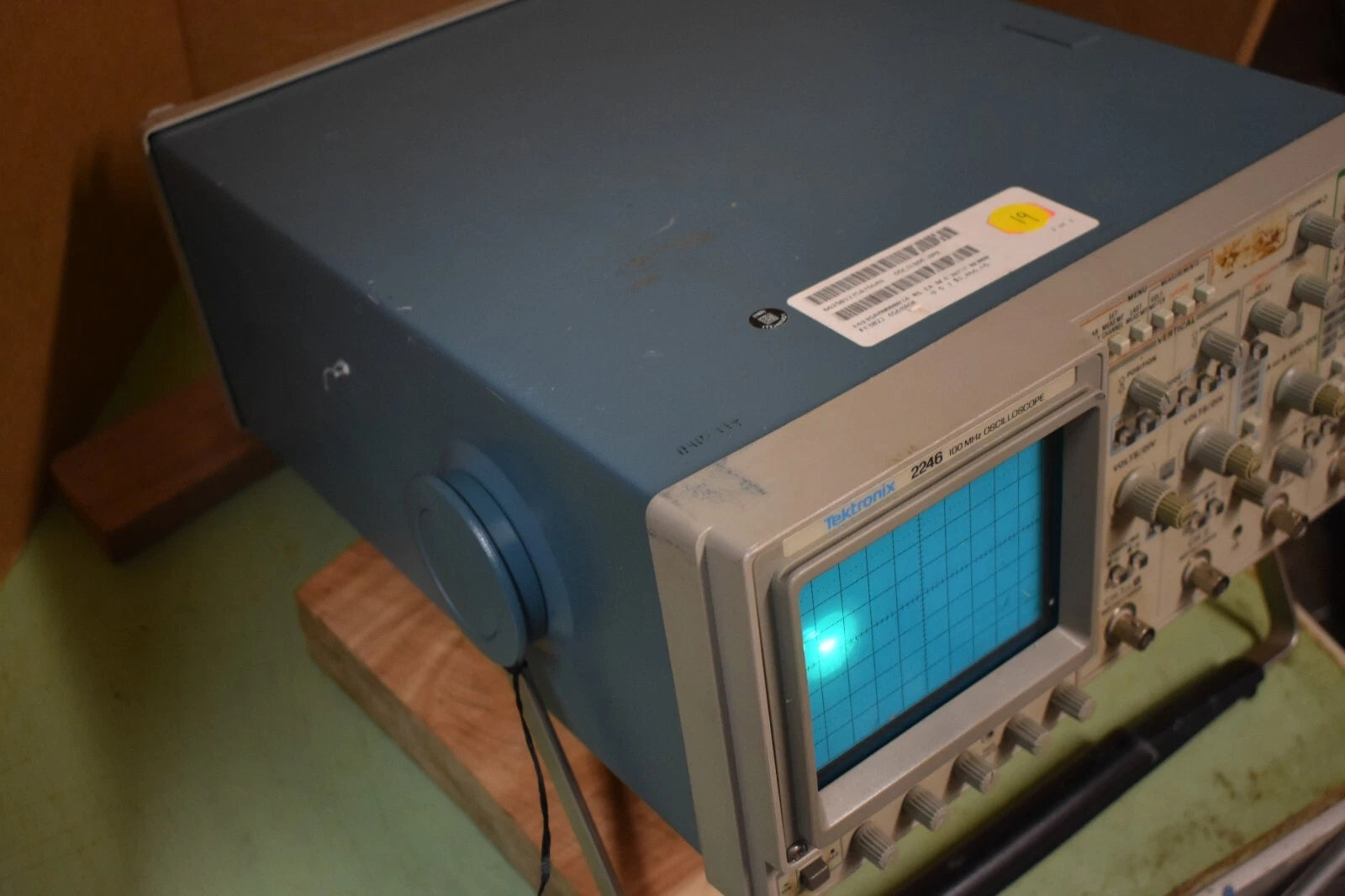 Anainstr Portable Digital Multimeter with Capacitance and Temperature Measurement