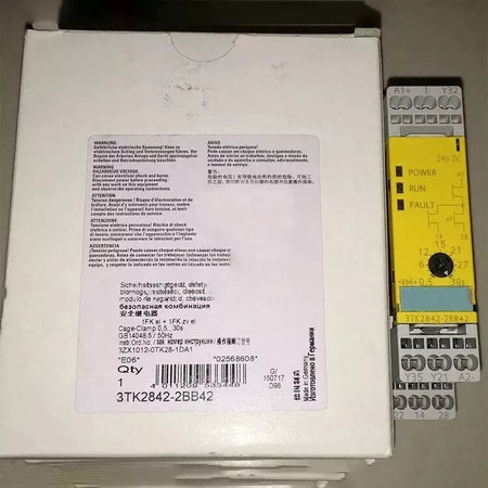 Siemens 3TK2842-2BB42 24V Safety Relay Module