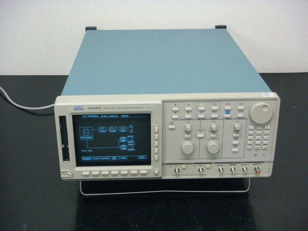 Tektronix AWG610 2.6GS/s 8MW Arbitrary Waveform Generator