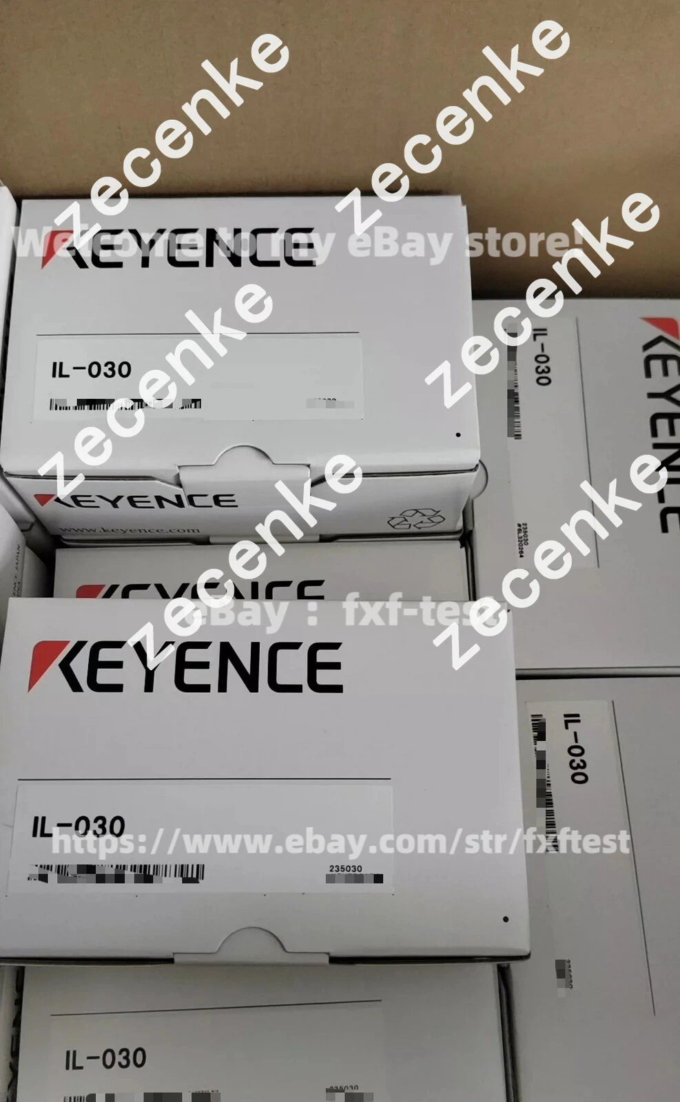 Keyence IL-030 Laser Sensor IL030 Brand New
