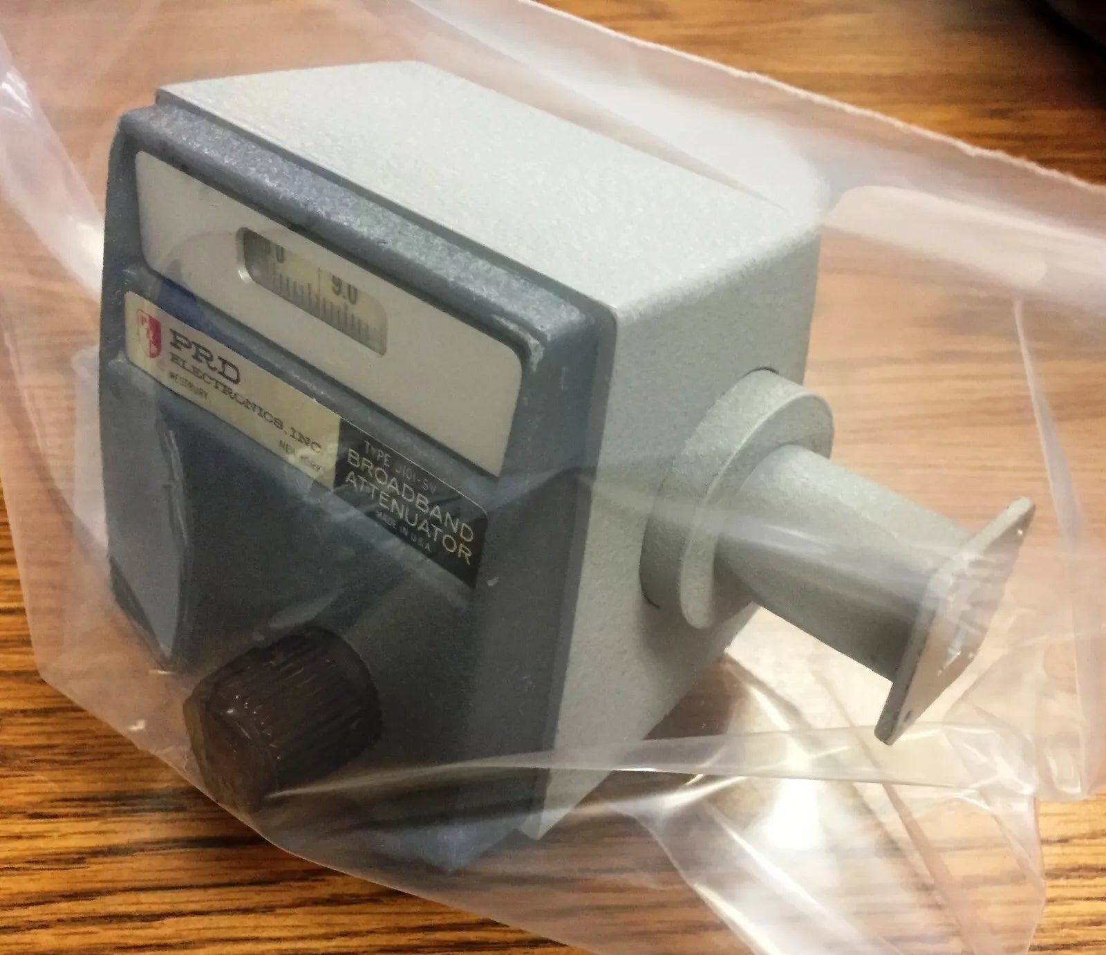 Electronic Type U101-SV Broadband Attenuator