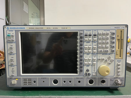 Rohde &amp; Schwarz FSIQ40 Signal Analyzer 20Hz - 40GHz _0018